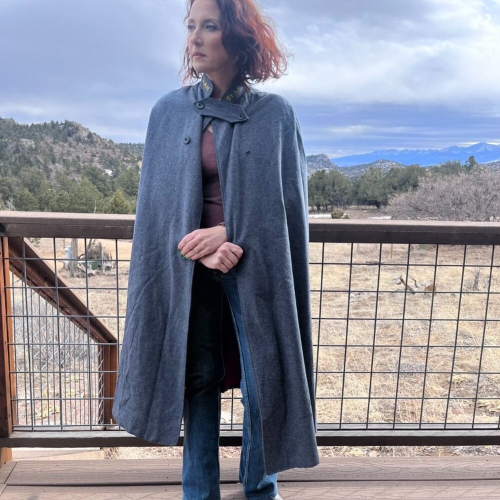 Vintage WW2 Nurses Blue Gray Wool Cape / Standard-ized Apparel Co Military 1940s